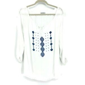 Paris Nina Kendosa Blue Embroidered White 3/4 Sleeve Blouse Cotton